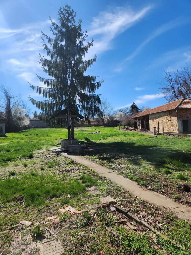 Продава се Къща в Велико Търново, Акация - 250 кв.м за 123 €/кв.м - Снимка #1