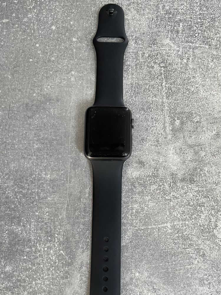 Vând Apple watch seria 3 42 mm