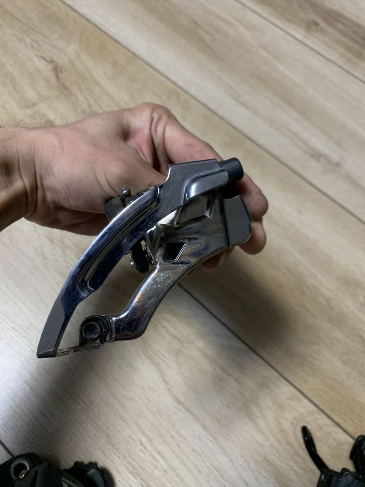 Продается SRAM X7 групсет