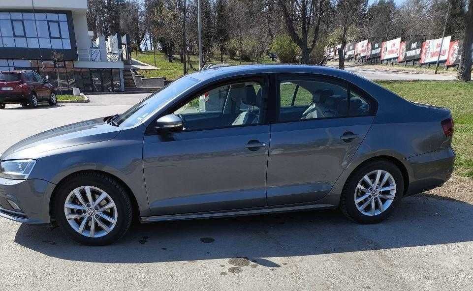 VW Jetta 2.0 TDI 110hp