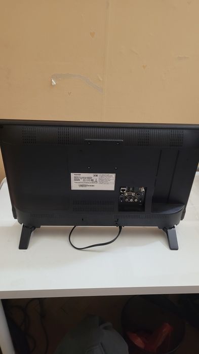 Смарт телевизор Toshiba 24 инча
