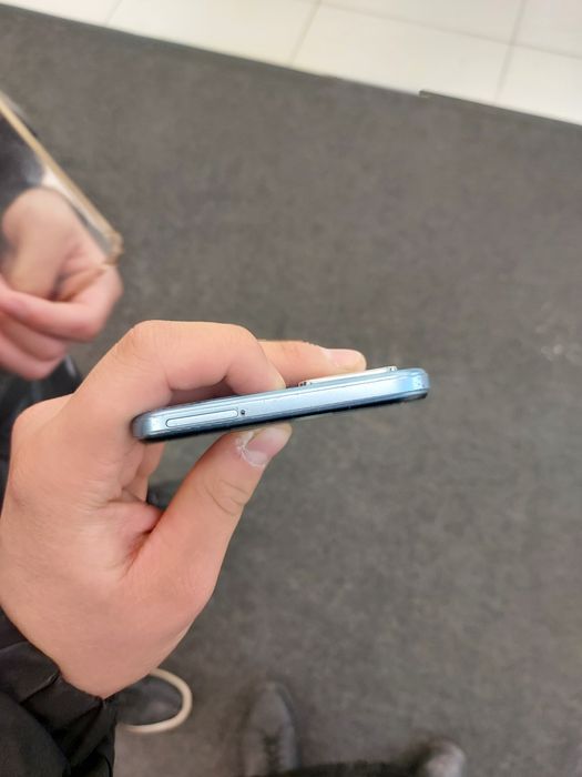 Телефон vivo Y33s