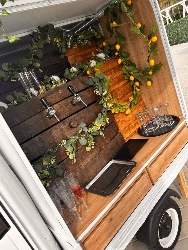 Bar mobil Van Babollicina d’Oro