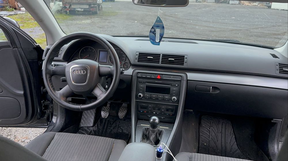 Vând Audi a4 B7 2007 2.0 diesel itp până în 23.10.2026 fiscal pe loc