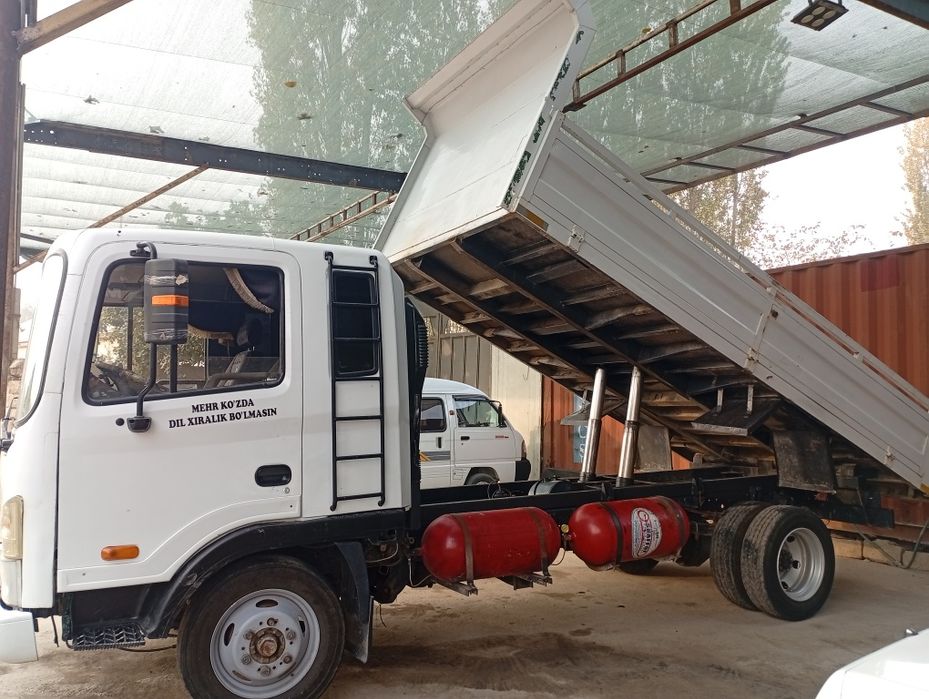 Hyunday Isuzu 2006 yil