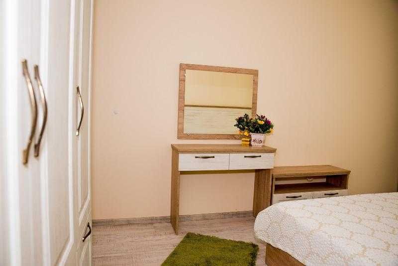 Дава се под наем Тристаен апартамент в Бургас, Сарафово - 94 кв.м за 325 € - Снимка #8