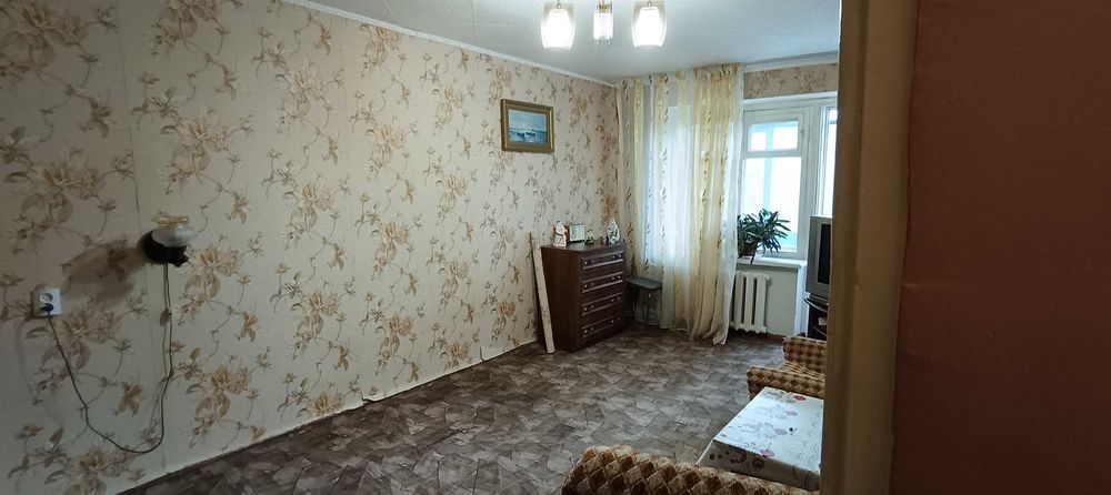 продам однокомнатную квартиру