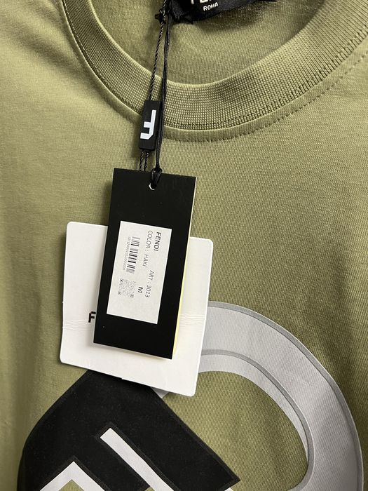 Tricou FENDI super calitate