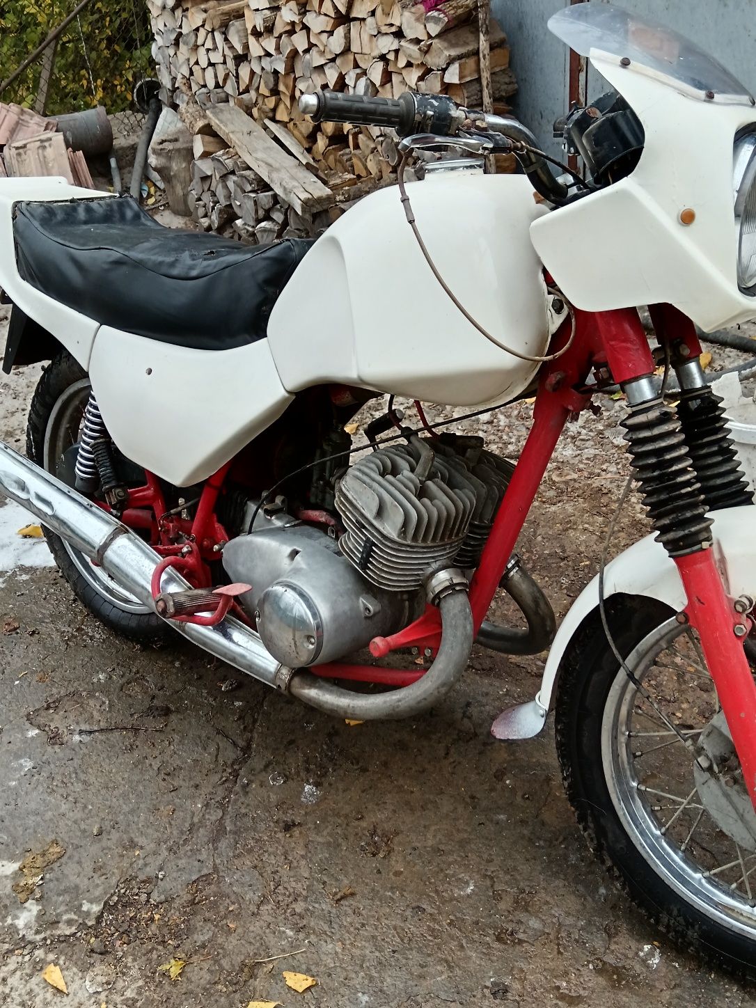 Продавам иж планета