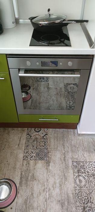 Фурна за вграждане с пиролиза whirlpool