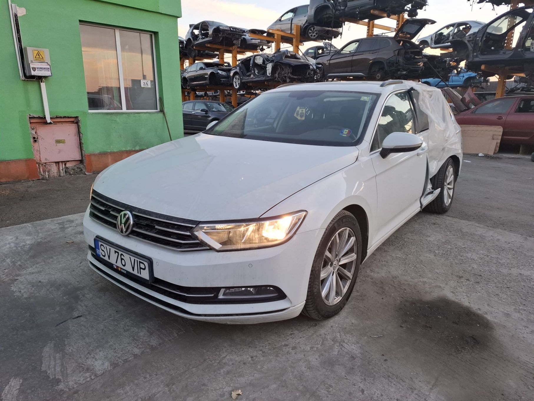 Alternator 03L903023LX 2.0 tdi DFCA Volkswagen VW Passat B8 [2014 - 2