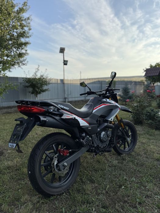 Vând Keeway TXM 125S