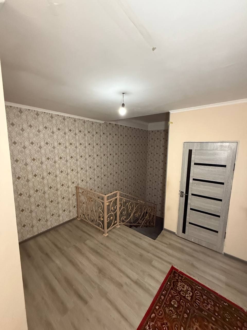 Uy sotiladi Nazarbek Hovli
