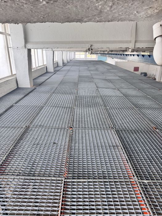 Gratare zincate metalice