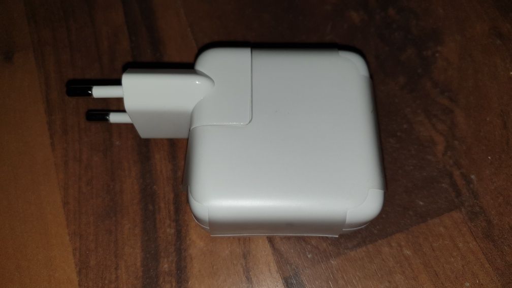 Incarcator fast charge original Apple 30W USB-C iPhone iPad MacBook