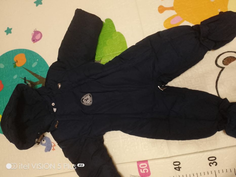 Продается зимний комбинезон