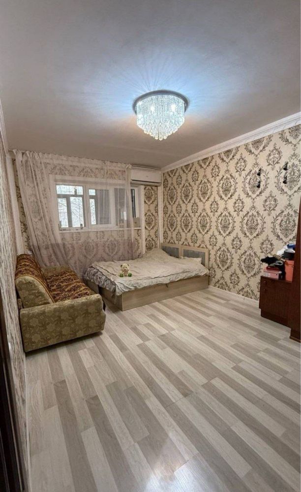 Продаётся Квартира Чиланзар Ул Наккошлик 3/2/4 Кирпич 77 серия