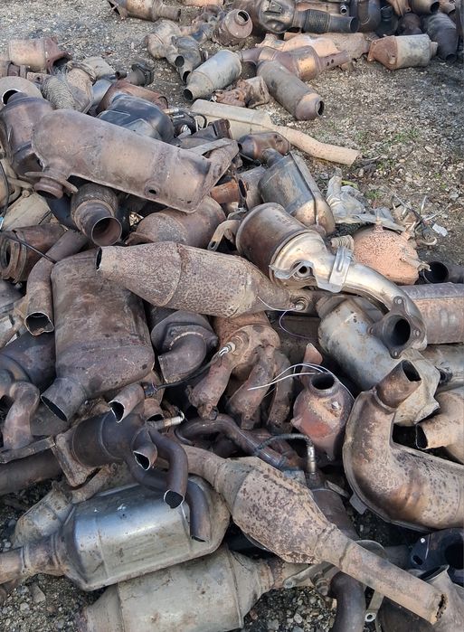 Catalizatoare auto și filtre de particule! Preț în funcție de cod!