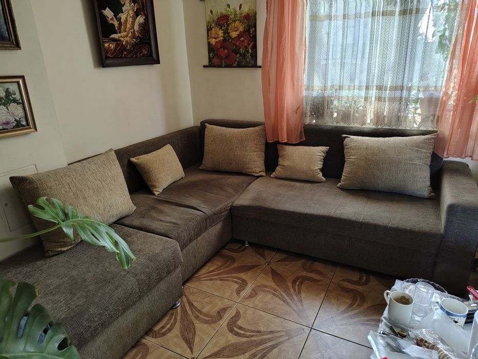 Vând colțar extensibil