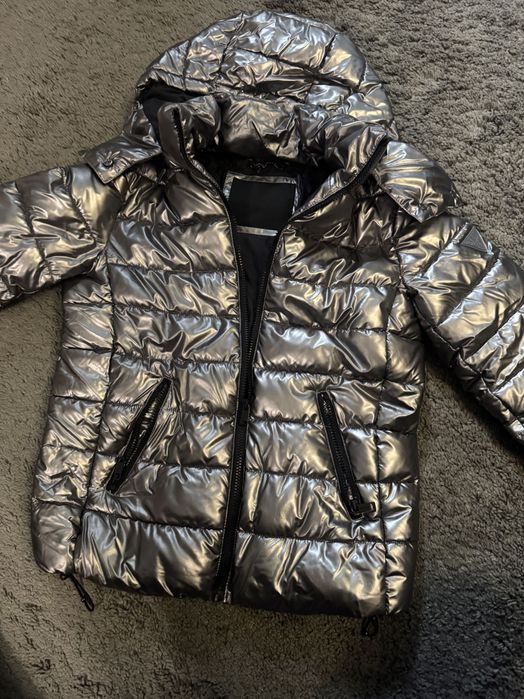 Зимно водоустойчиво яке Guess