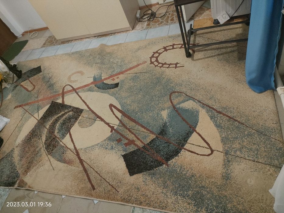 Продам ковер 2 на 4