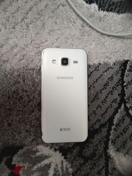Android Galaxy J2