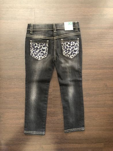 Нови Детски дънки Benetton, р-р 4-5 год