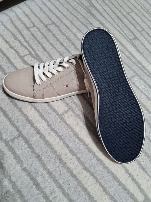 Adidasi tenisi Tommy Hilfiger