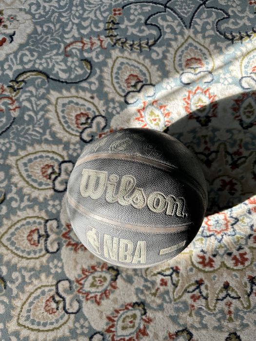 Продам баскетбольный мяч Wilson NBA all team