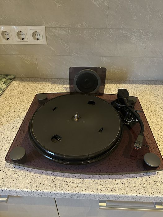 Pick up nefolosit cu boxe bluetooth