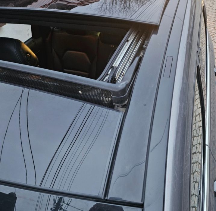 MERCEDES B180 PREMIUM* КОЖА * DISTRONIC * Навигация * Подгрев*