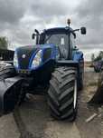 Vind tractor newholland  T8 275