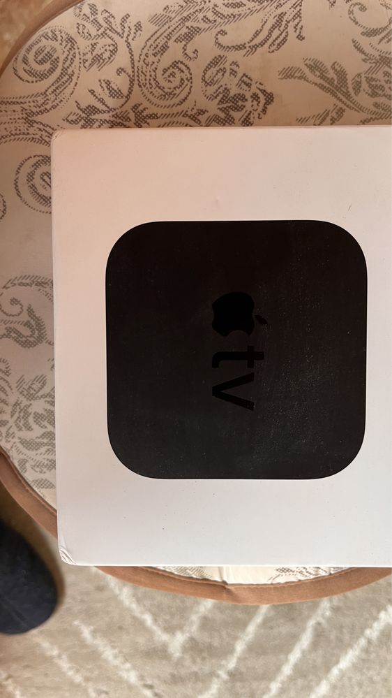 Продавам Apple tv 4k 32gb