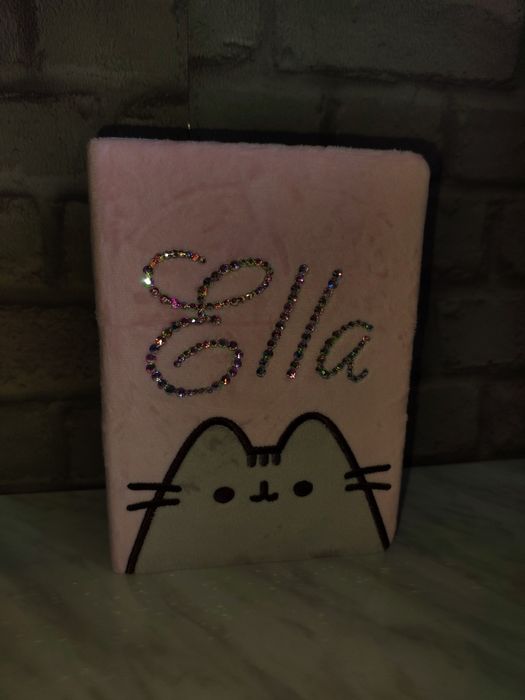 Cadou zi de naștere - Happy Baschet “Ella” – un cadou plin de bucuri