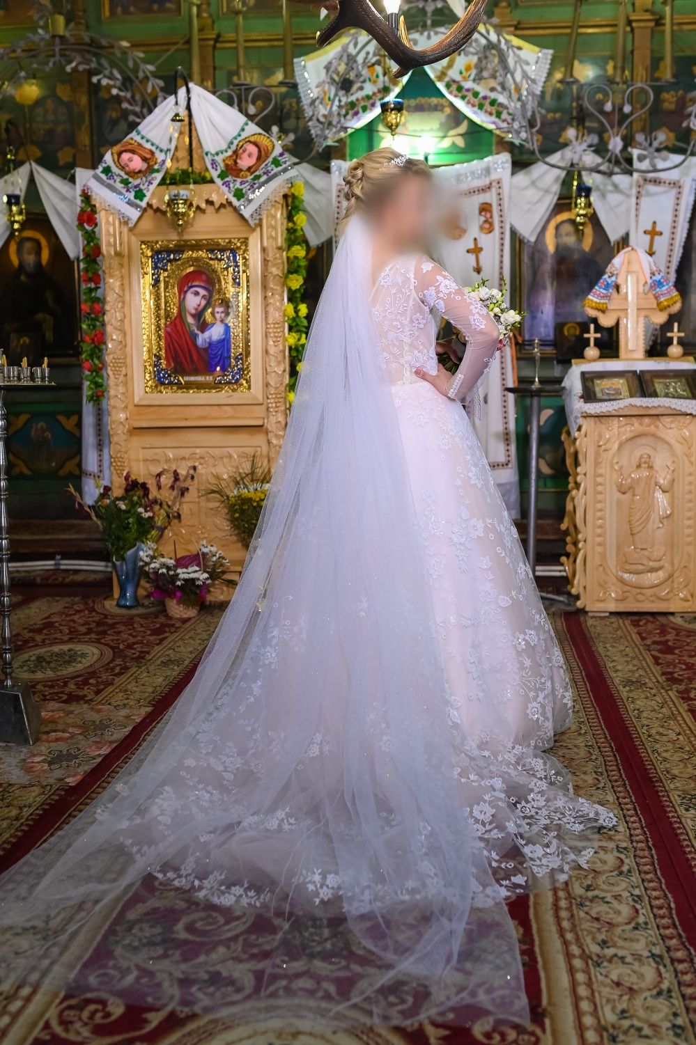 Vând rochie de mireasă și Costum de Mire