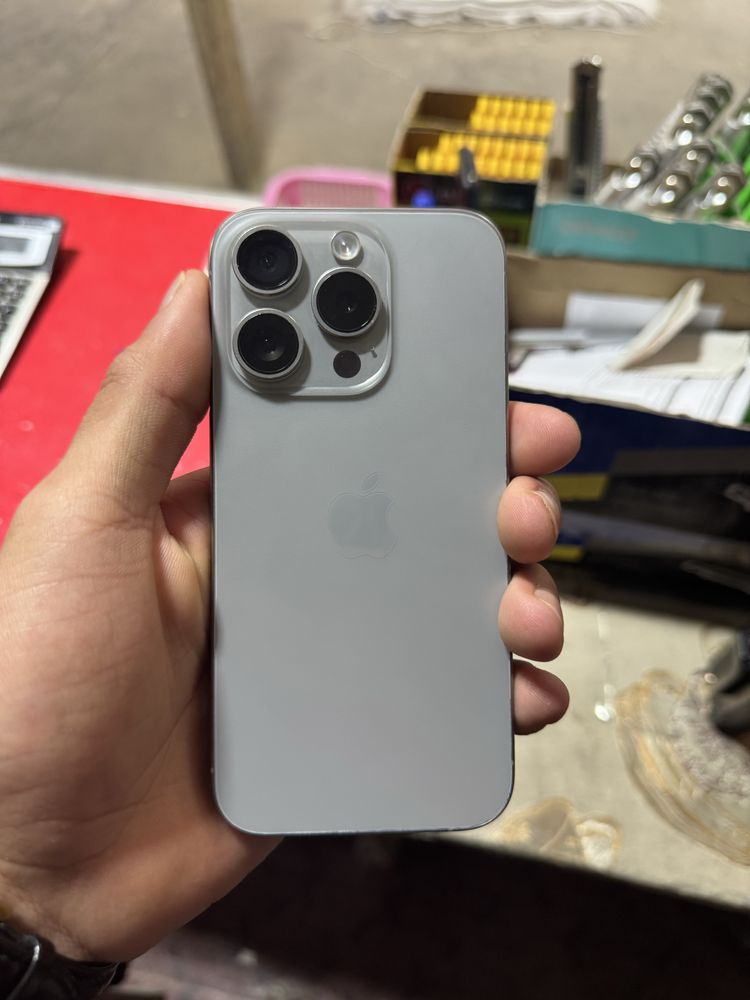 iPhone 15 pro sotiladi.