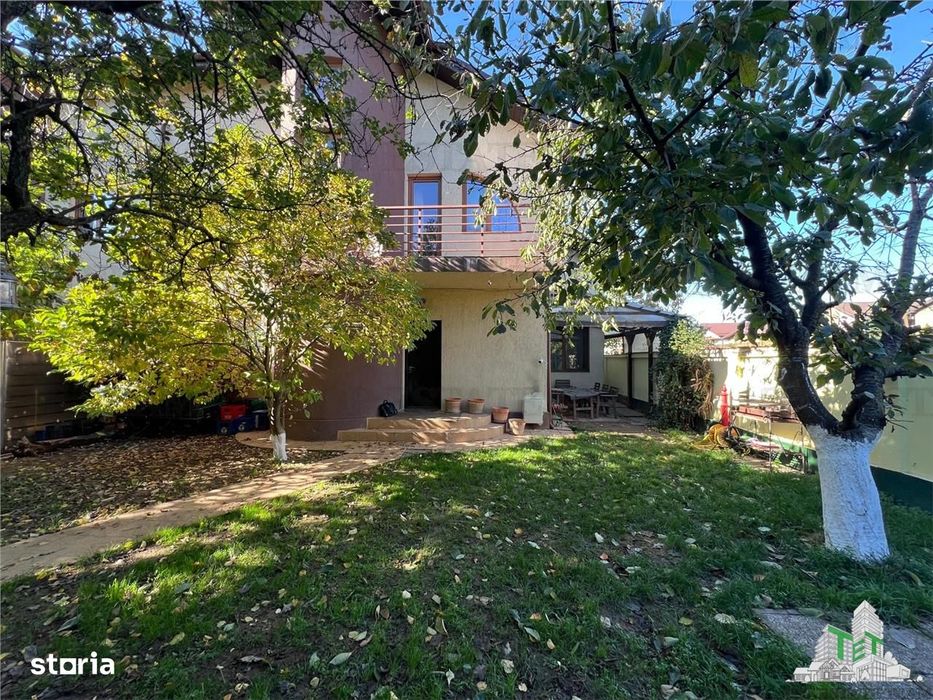 Vila individuala cuplata 6 camere P+E+M, cu incalzire pe centrala si s