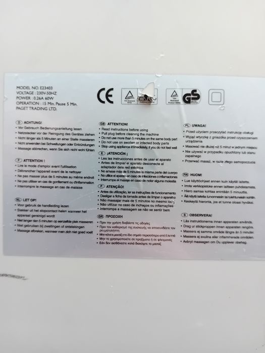 Aparat de masaj cervical.