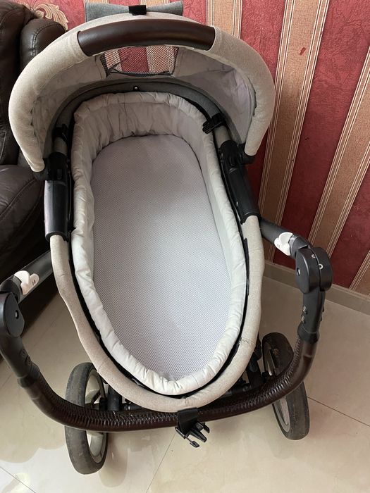 Vand carucior cu landou Mutsy evo si Scoica Maxi cosi cu isofix