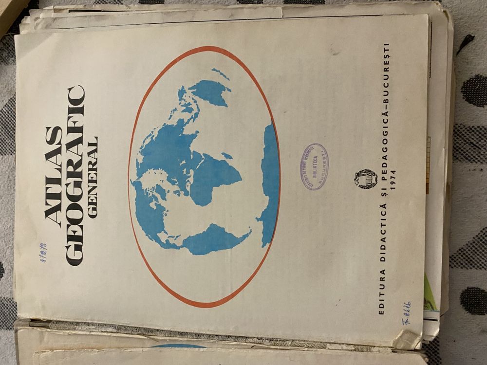 Atlase geografie vechi de colectie anii 1950-1980