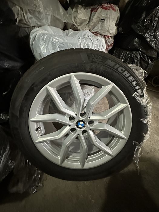 Jante cu anvelope de iarna R19 BMW x5 G05 265/50 r19