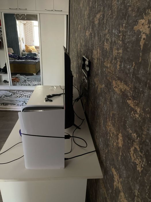 Play station PS 5 slim 1 tr