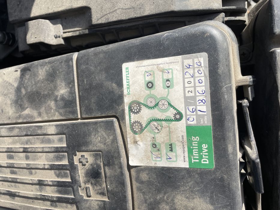 Dezmembrez golf 5 plus