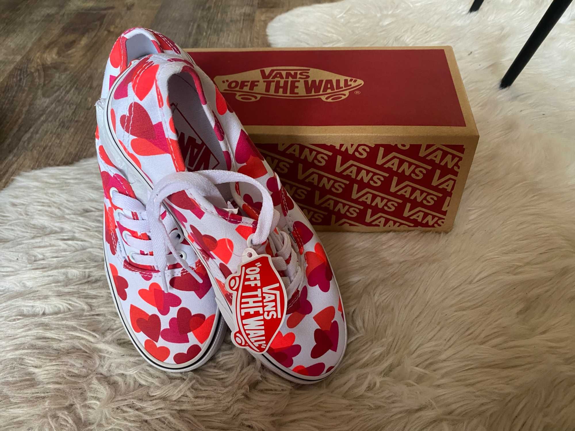 Женски кецове Vans