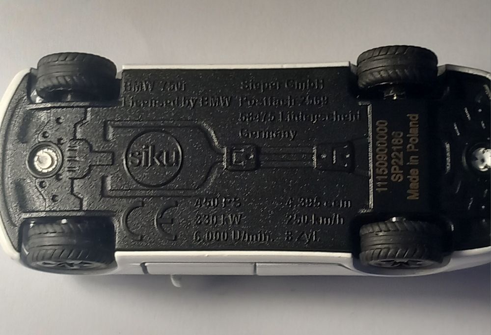 Vand macheta BMW 750I !SuPeR RaRă!