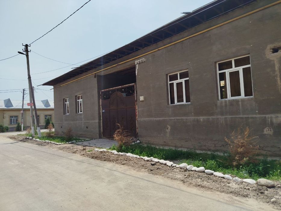 Uchaska sotiladi TUZEL postdan 1 km radiusda