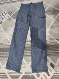 Продам джинсы, брюки. Размер 29-31. Демисезон Цена 7 000 тн