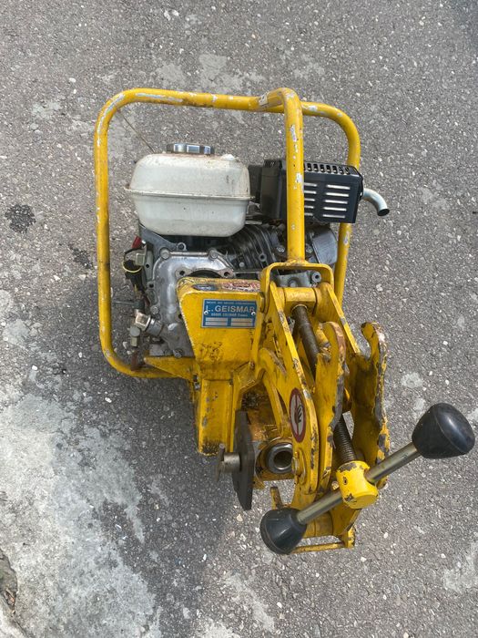 Masina de găurit șina cale ferată Stumecc
