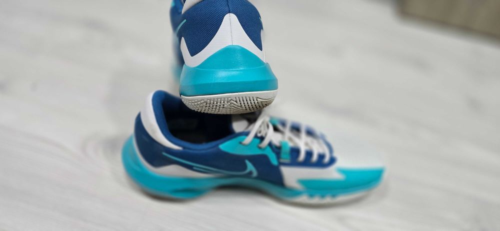 Adidasi Nike marime 46 purtati o singura data