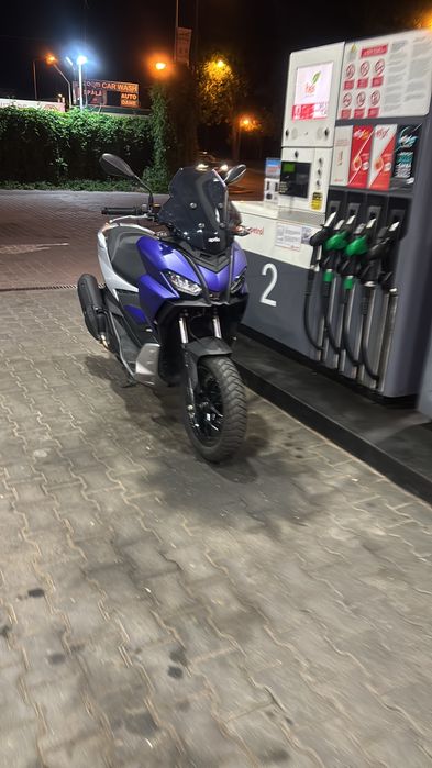 Aprilia sr gt 125